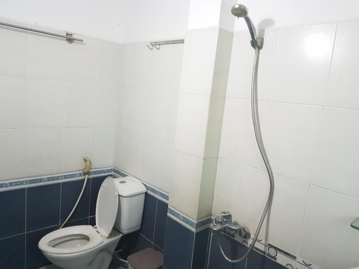 Khách Sạn OYO 516 Vạn Thành Đạt TP. Hồ Chí Minh Ngoại thất bức ảnh